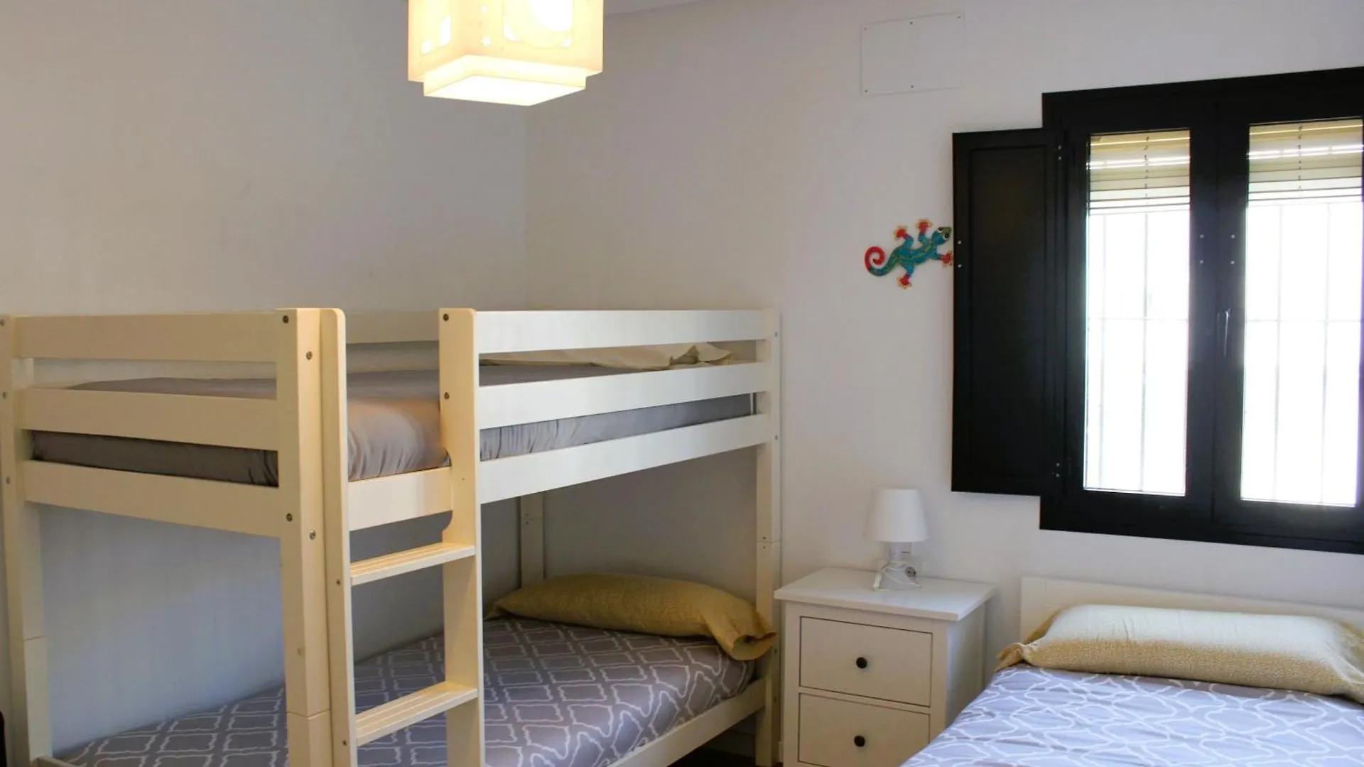 Apartamento CASA MOLINERO con encanto y maravillosa terraza con vistas VFT/CA/05921 Vejer de la Frontera
